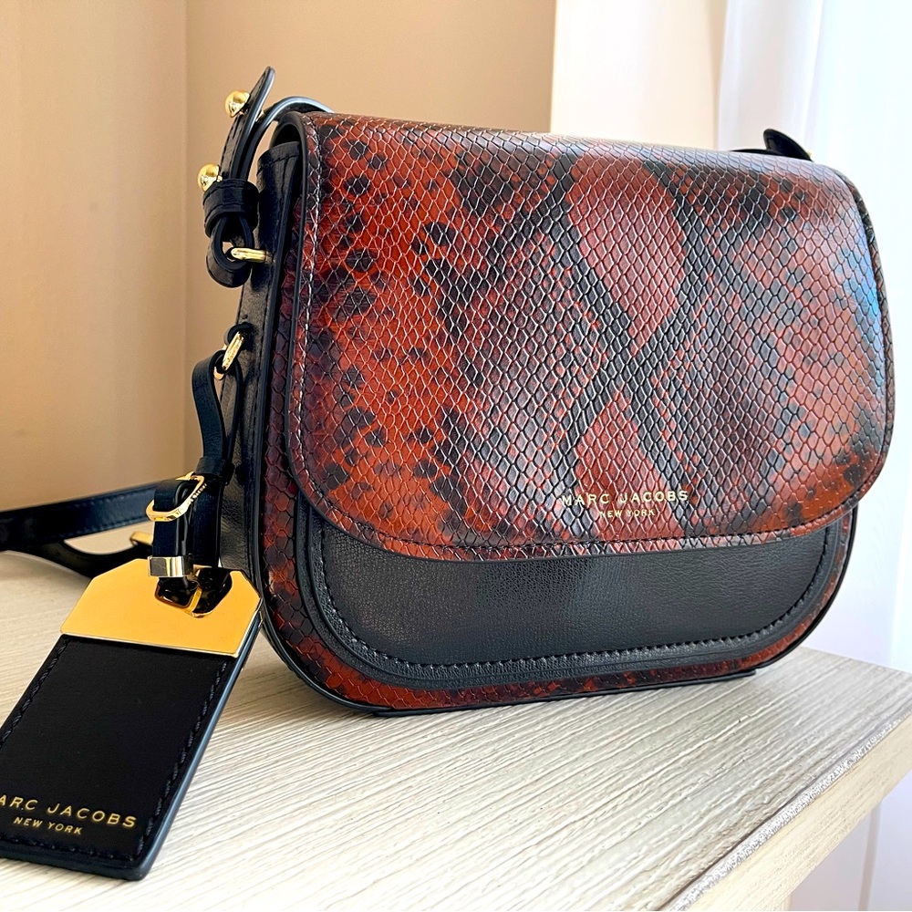 Gorgeous Marc Jacobs bag. Loved it, bought it, but never wore.